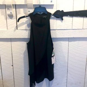 Sleeveless fringed blouse